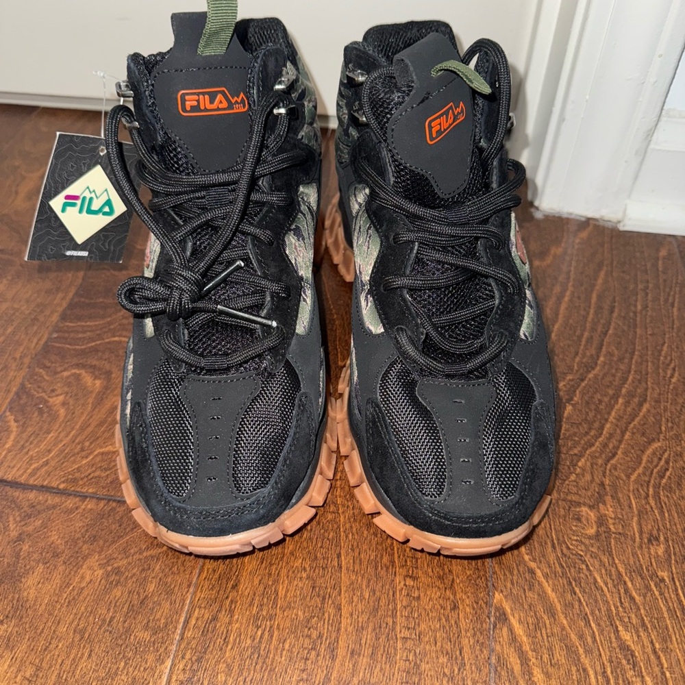 Fila Ray Tracer TR 2 Mid in Black and camo